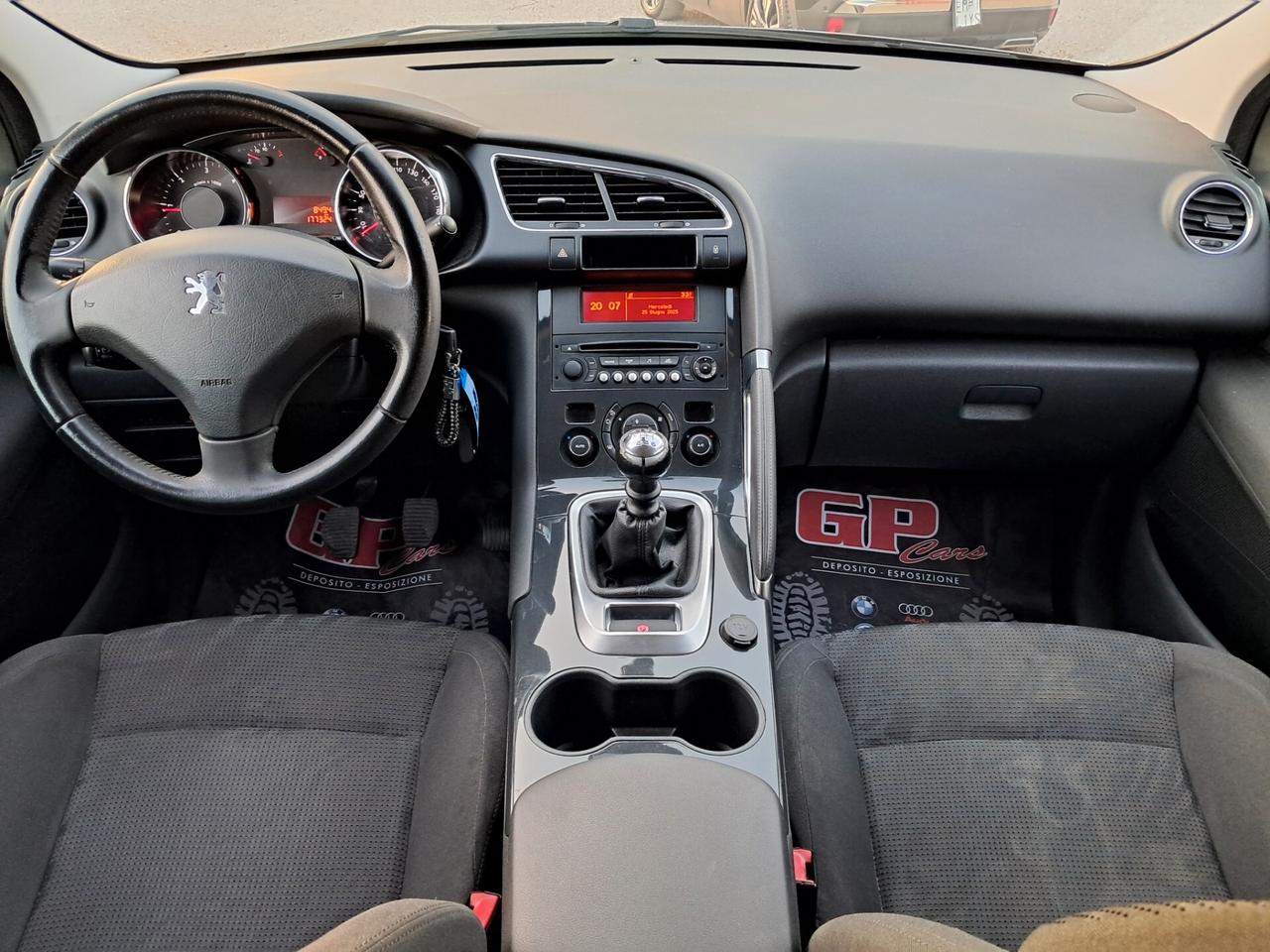 Peugeot 3008 1.6 HDi 112CV Allure*CLIMA*CERCHI