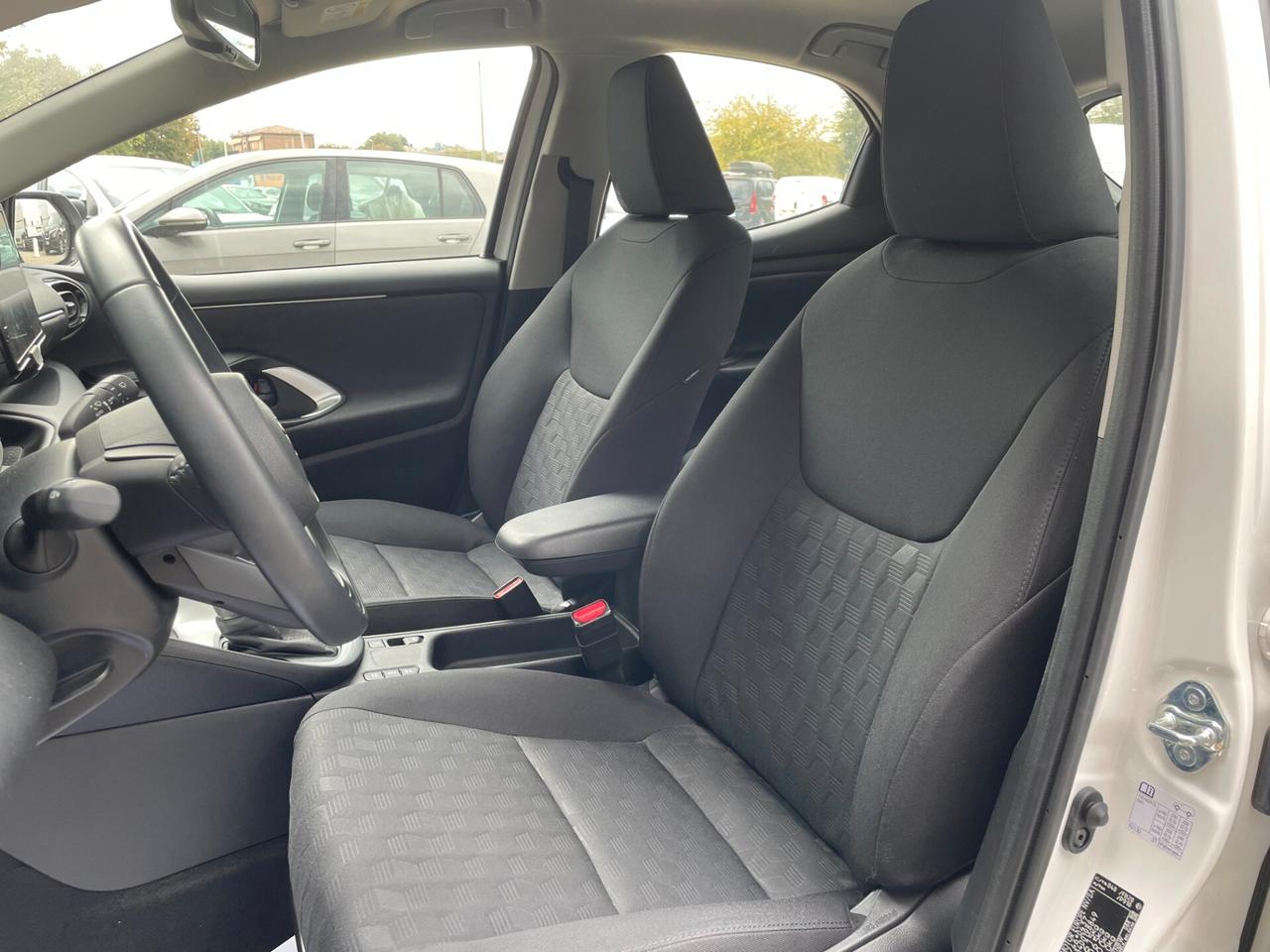 Toyota Yaris 1.5 Hybrid 5 porte Active PREZZO REALE