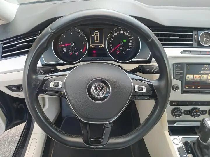 Volkswagen Passat 2.0 TDI SCR DSG Executive BMT