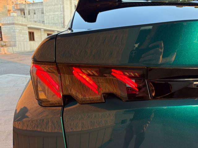 PEUGEOT 3008 Hybrid 136 e-DCS6 GT