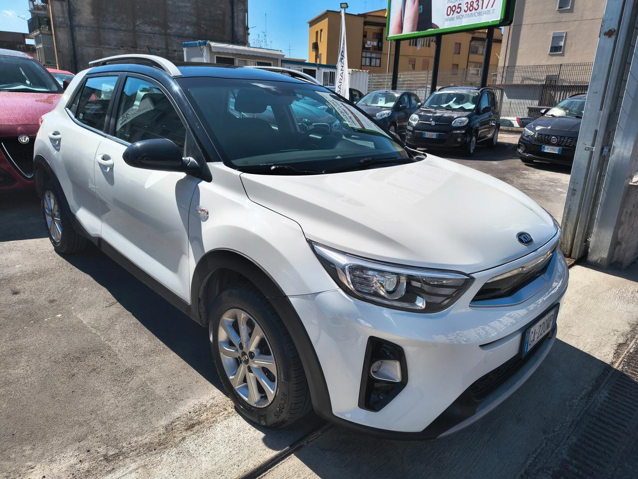 KIA STONIC 1.6 DIESEL UNICOPROPRIETARIO 2020