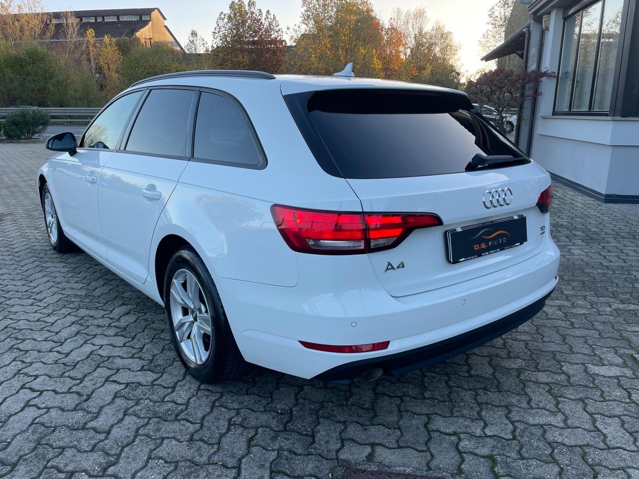 Audi A4 2.0 TDI 150 CV ultra Business