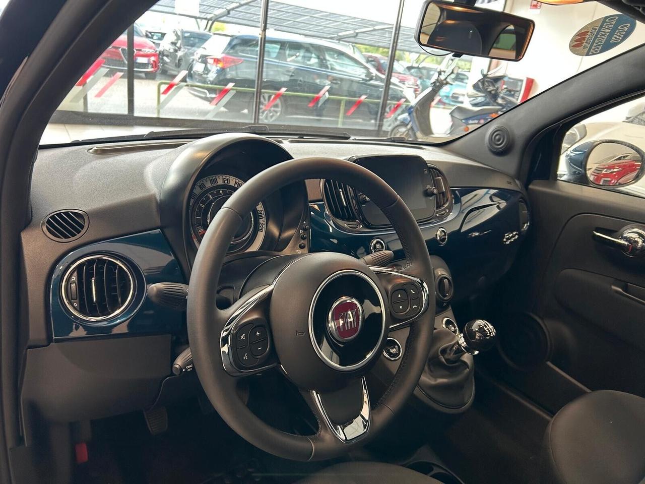 Fiat 500 DOLCEVITA 1.0 Hybrid SPOTICAR BLU
