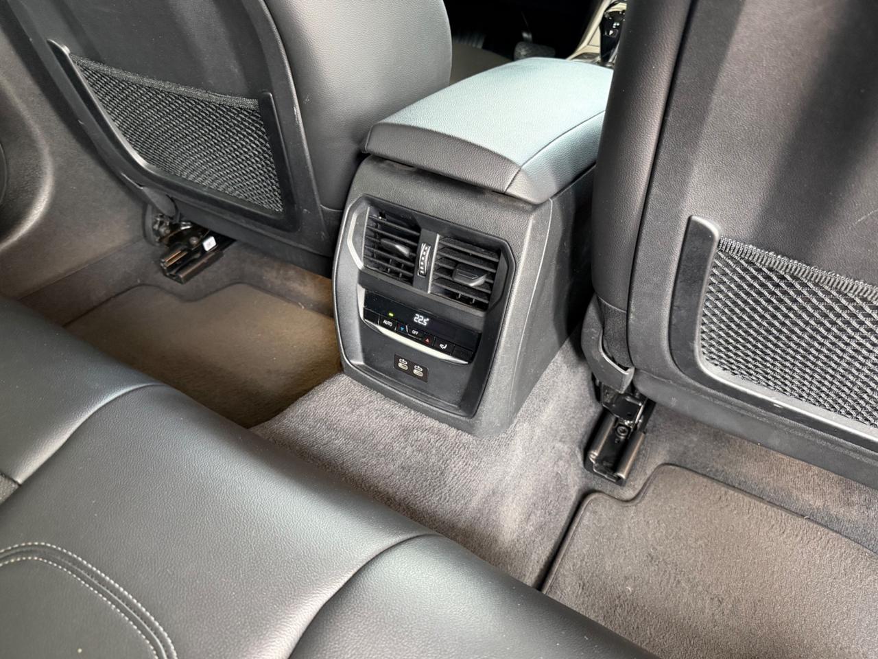 Bmw 318 318d 48V Touring Business Advantage