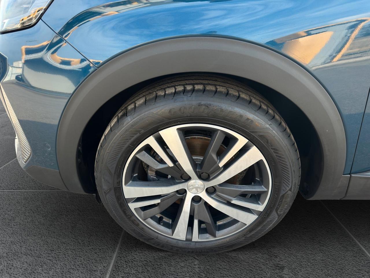 Peugeot 3008 BlueHDi 130 S&S EAT8 Allure