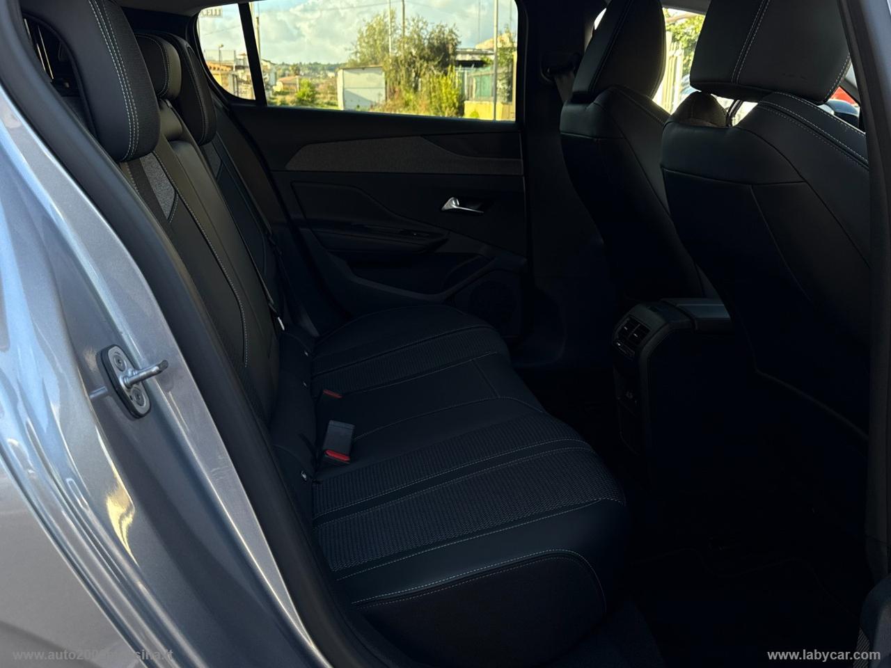 PEUGEOT 308 BlueHDi 130 S&S Allure