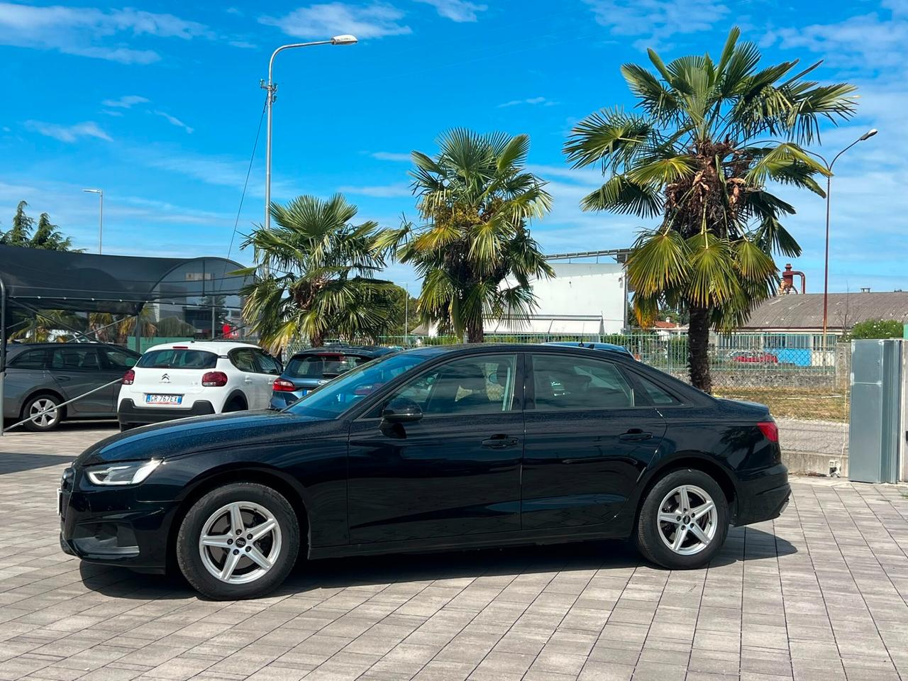 Audi A4 40 TDI S tronic Business