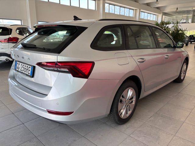 SKODA Octavia 2.0 TDI EVO SCR 150 CV DSG Wagon Executive