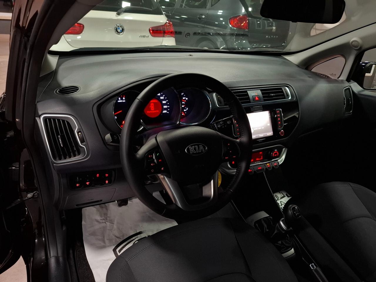 Kia Rio 1.4 CRDi S&S High Tech Neopatentato