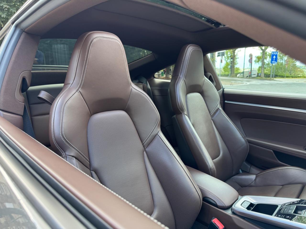 Porsche 911 Carrera 4S FULL OPTIONAL!