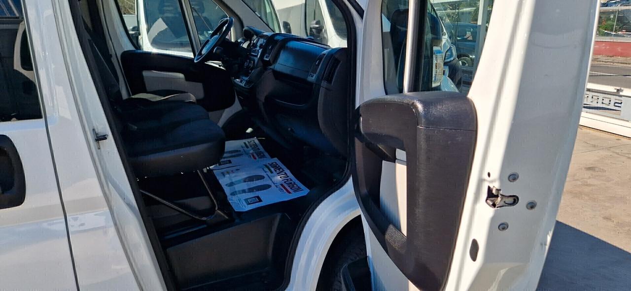 Fiat Ducato 9 POSTI 2.2 MJT 140 CV GANCIO TRAINO