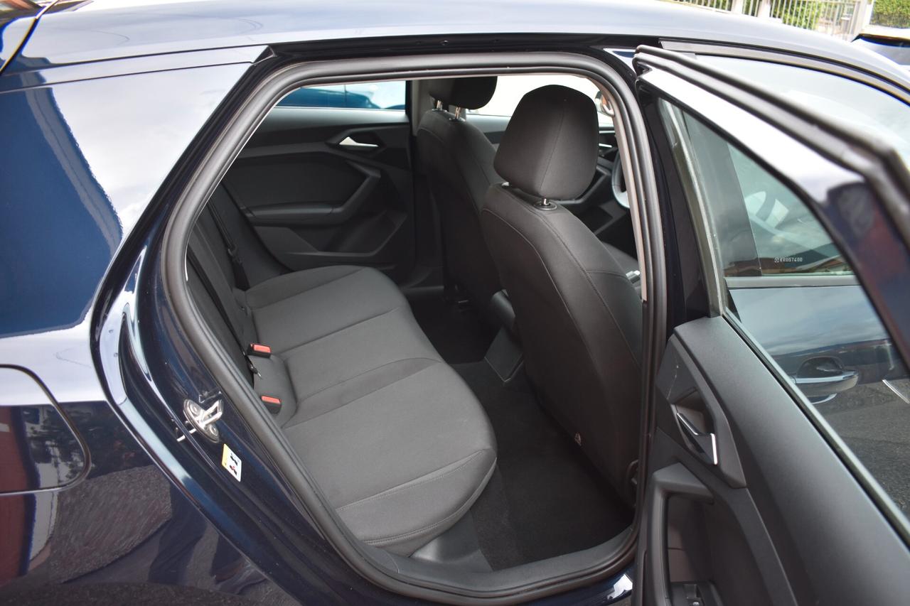Audi A1 Sportback Restayling 1.0 tfsi 25
