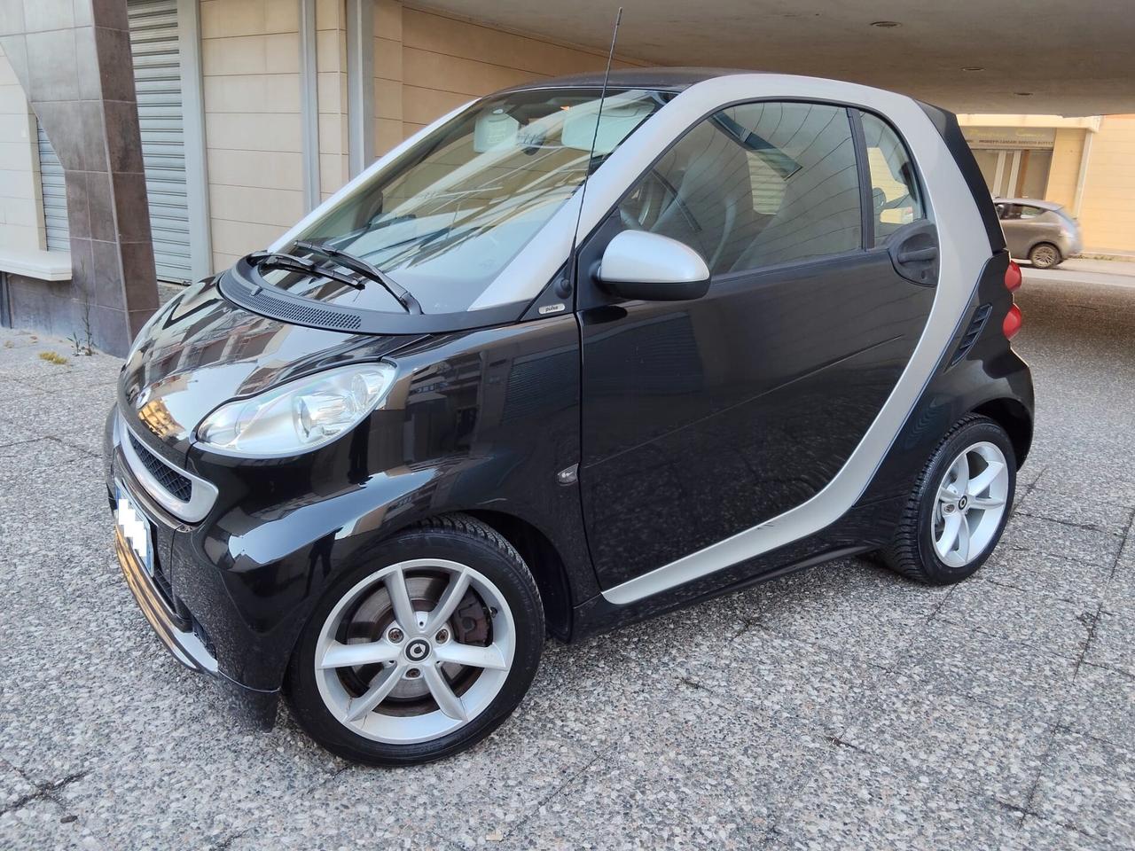 Smart ForTwo 1000 52 kW MHD coupé
