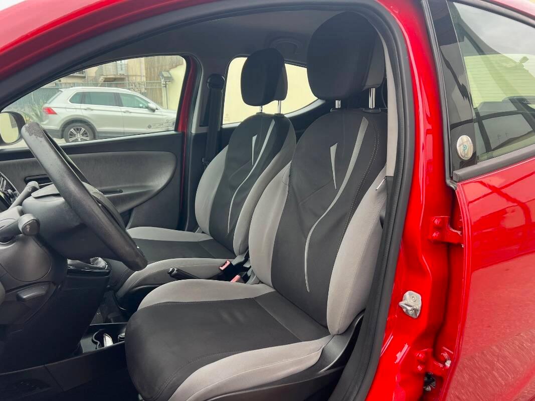 Lancia Ypsilon 0.9 t.air Elefantino ecochic metano 80cv