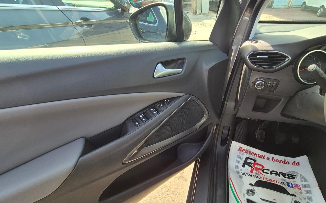 Opel Crossland X 1.2 12V