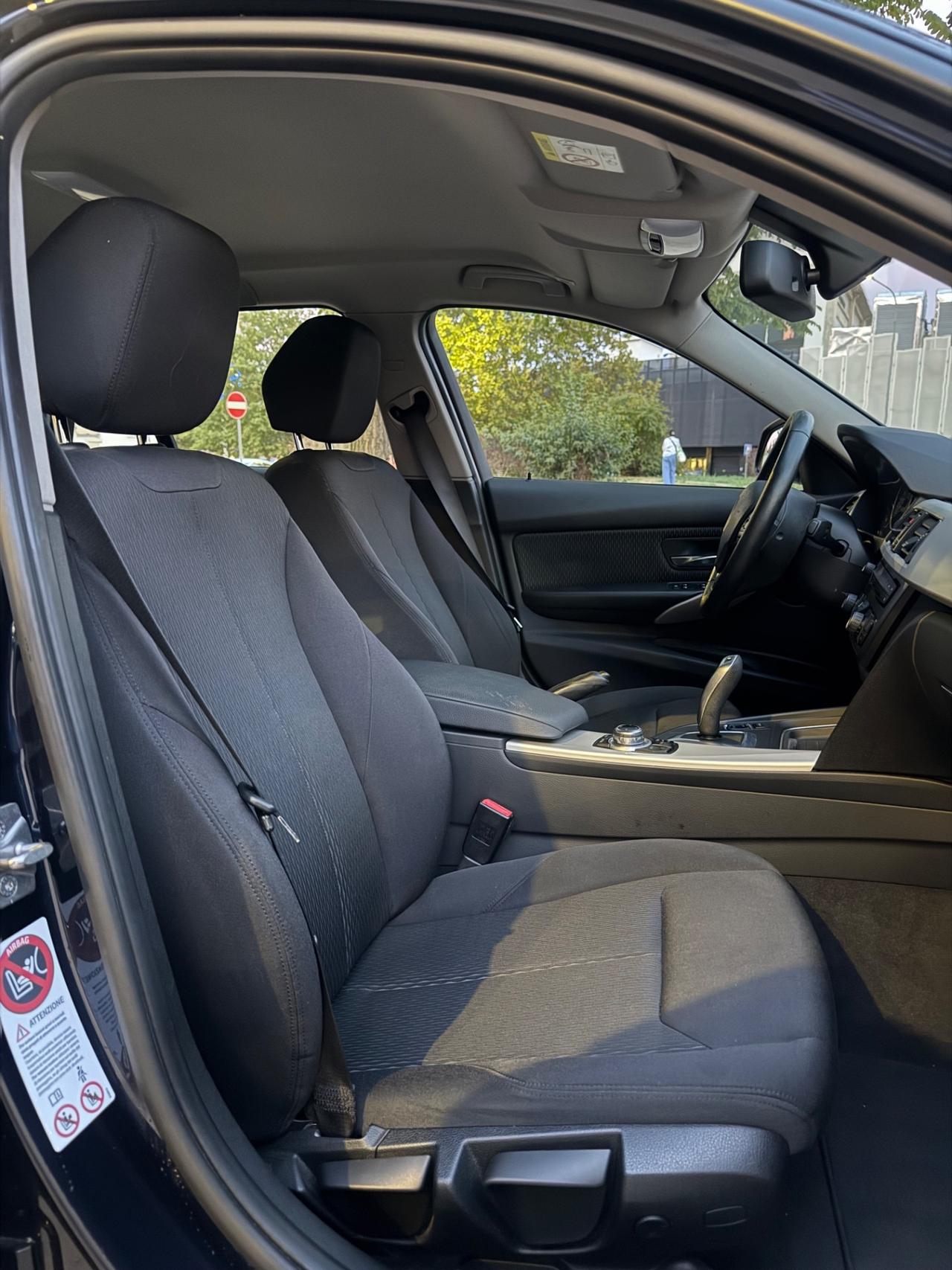 Bmw 318 318d Touring Luxury 2014