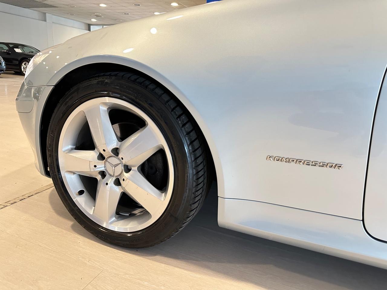 Mercedes-benz SLK 200 *MANUALE*BOOK SERVICE*1 PROPRIETARIO*PRIMA VERNICE