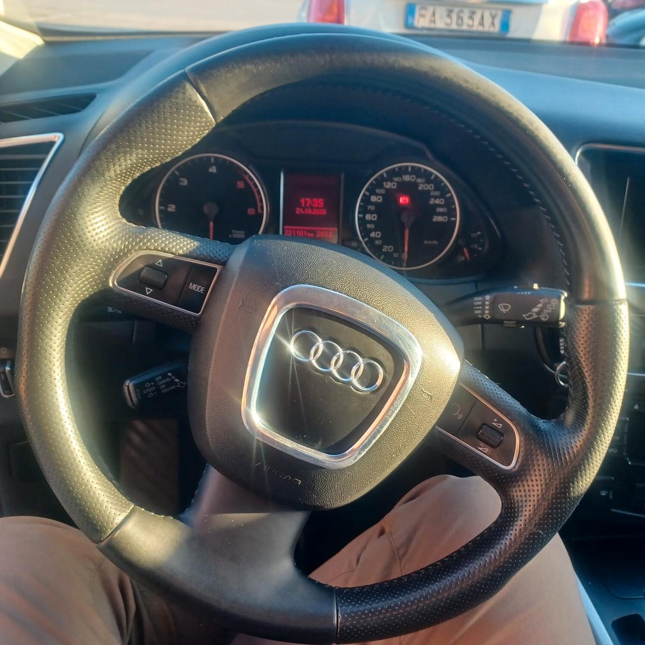 PERFETTA AUDI Q5 2.0 TDI 4X4 EURO 5
