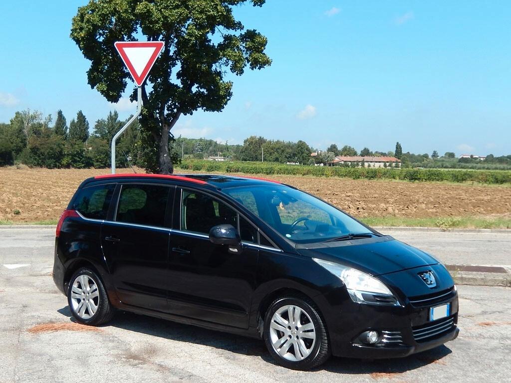 PEUGEOT 5008 2.0 HDi 7 POSTI -NON TRATTABILE