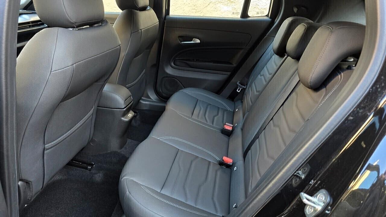 Jeep Avenger 1.2 Turbo 100 CV Altitude Pack Nuova KM ZERO