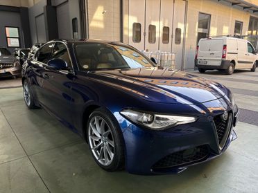 Alfa Romeo Giulia 2.2 Q2 Turbodiesel 180 CV AT8 Business Sport Launch Ed.