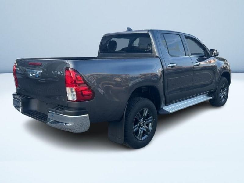 Toyota Hilux 2.4 Diesel AT Double Cab 4WD Lounge MY24