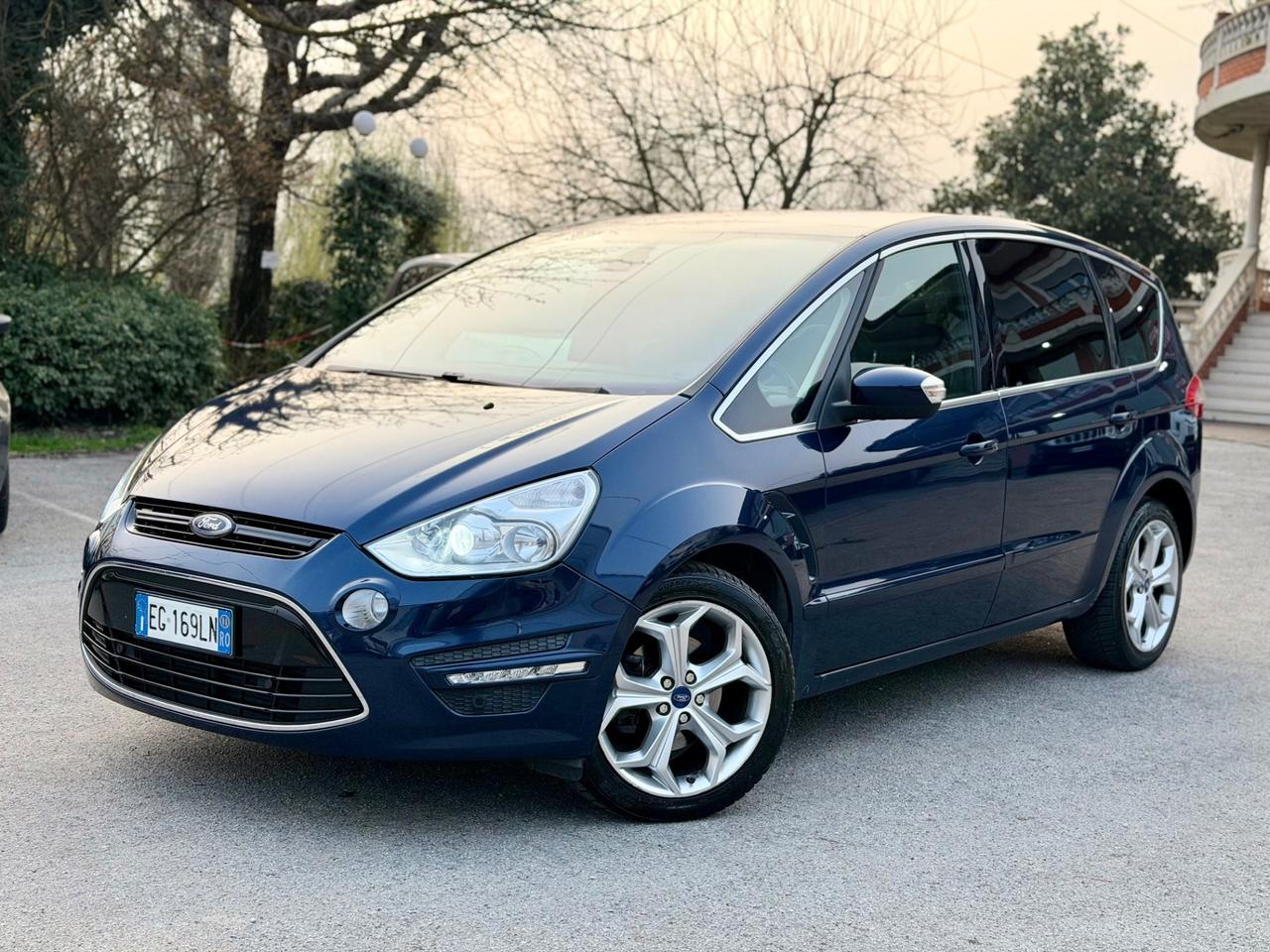 Ford S-Max 2011 2.0 TDCi 163CV Titanium CAMBIO AUTOMATICO ! ! !