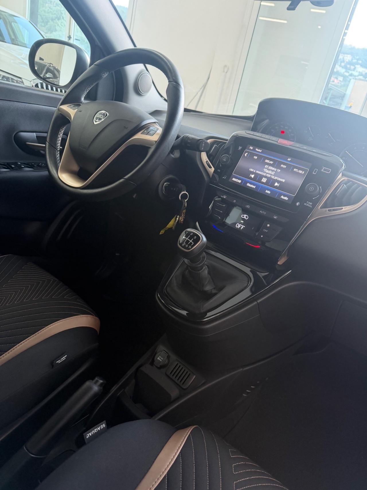 Lancia Ypsilon 1.0 Alberta Ferretti FINANZIABILE