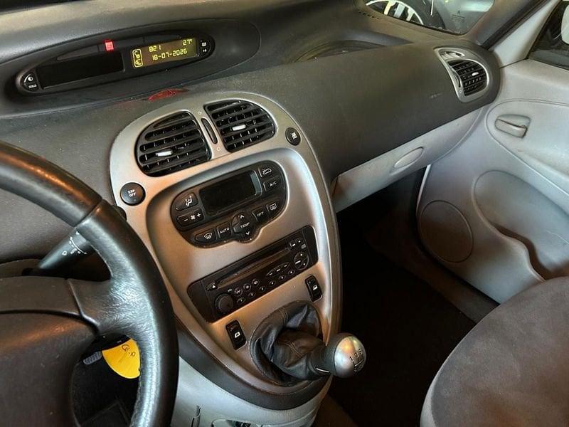 Citroën Xsara Xsara Picasso 1.6 16v Elegance