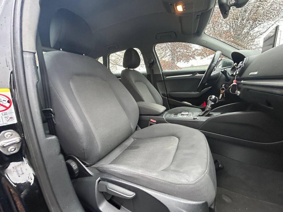 Audi A3 Sportback 30 1.6 tdi Business 116cv s-tronic