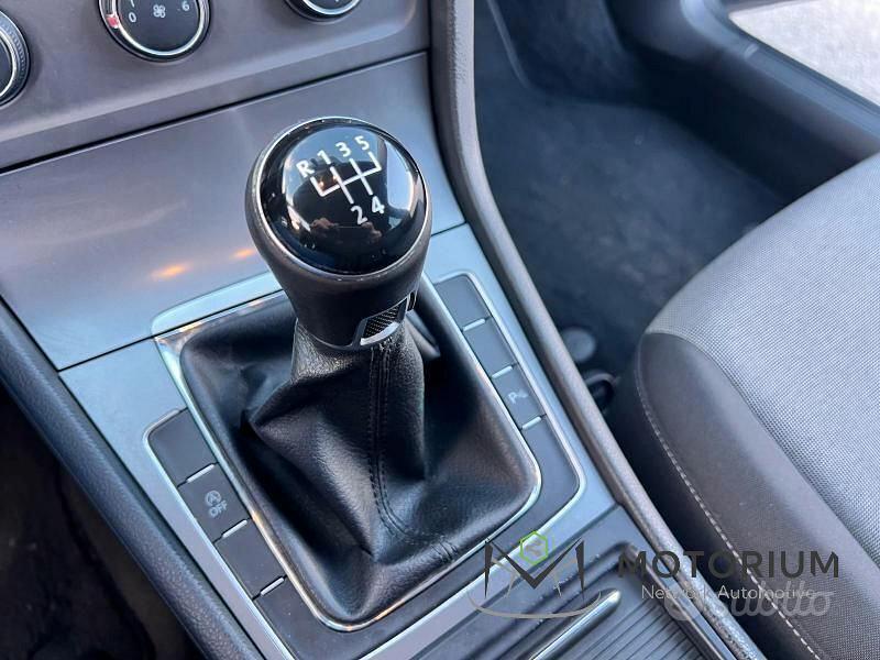Volkswagen Golf 5 Porte Golf 5p 1.6 tdi Trendline