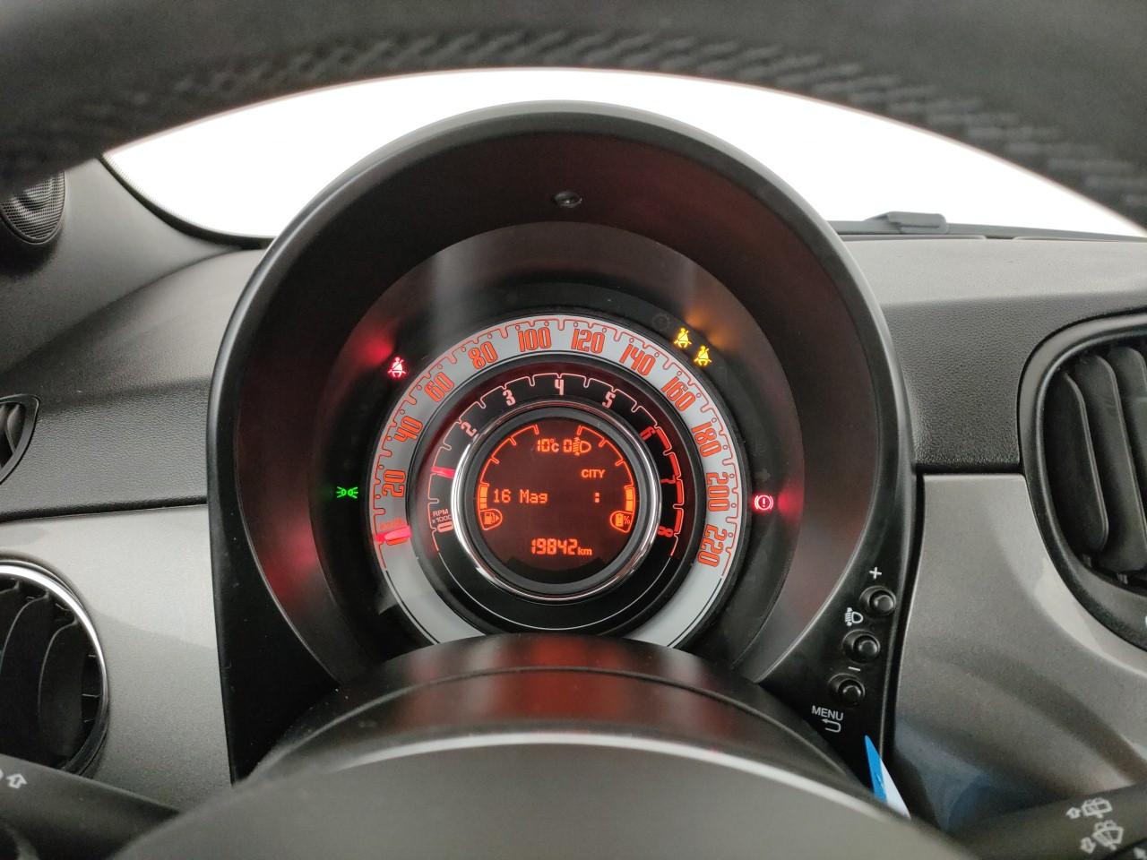 FIAT 500 1.0 hybrid 70cv