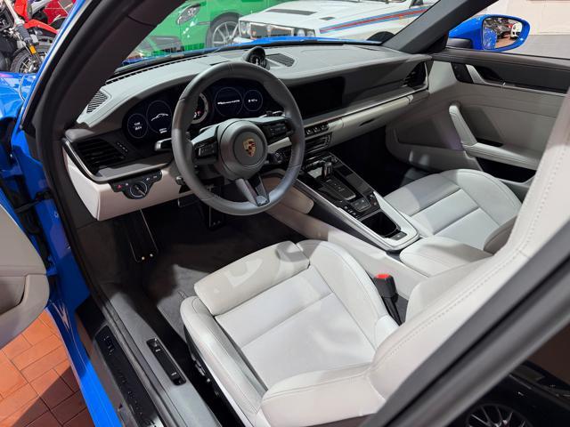 PORSCHE 992 GTS 4 Ufficiale Italia-Unico proprietario
