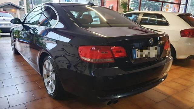 BMW 325 i cat Futura