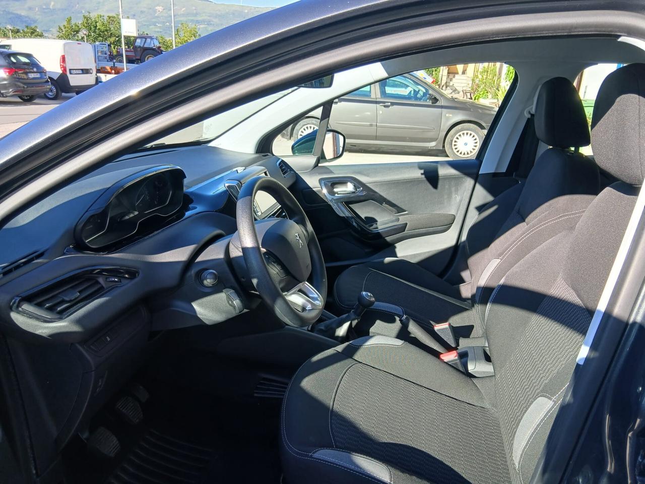 Peugeot 208 BlueHDi 75 S&S 5 porte Active