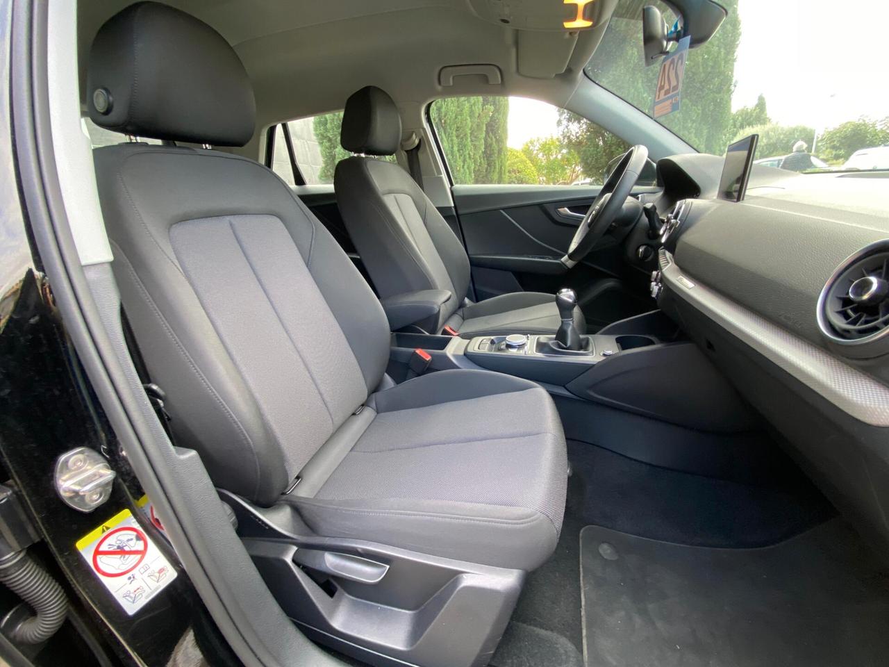 Audi Q2 35 TFSI Business