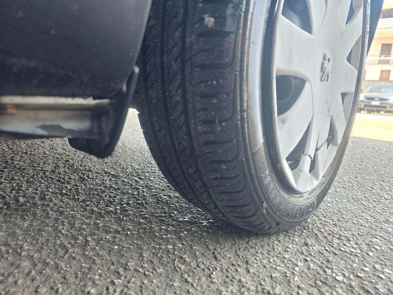 PEGEOUT 107 5 PORTE 1.0 BENZ. CLIMA, CYTI. 07
