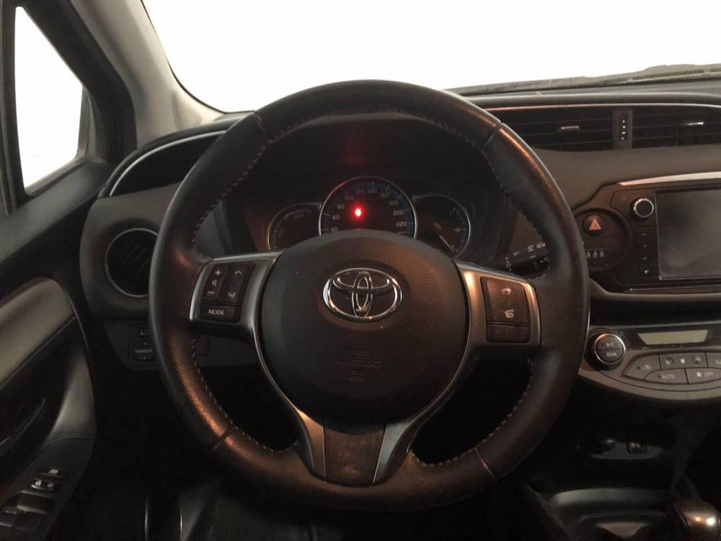 Toyota Yaris 5 Porte 1.5 Hybrid Business