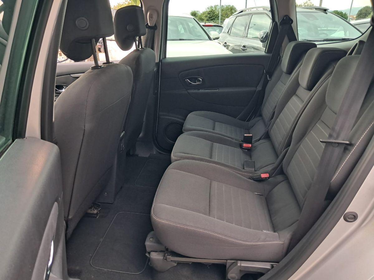 RENAULT - Scénic - 1.5 dCi 110 CV Limited - 7 Posti!