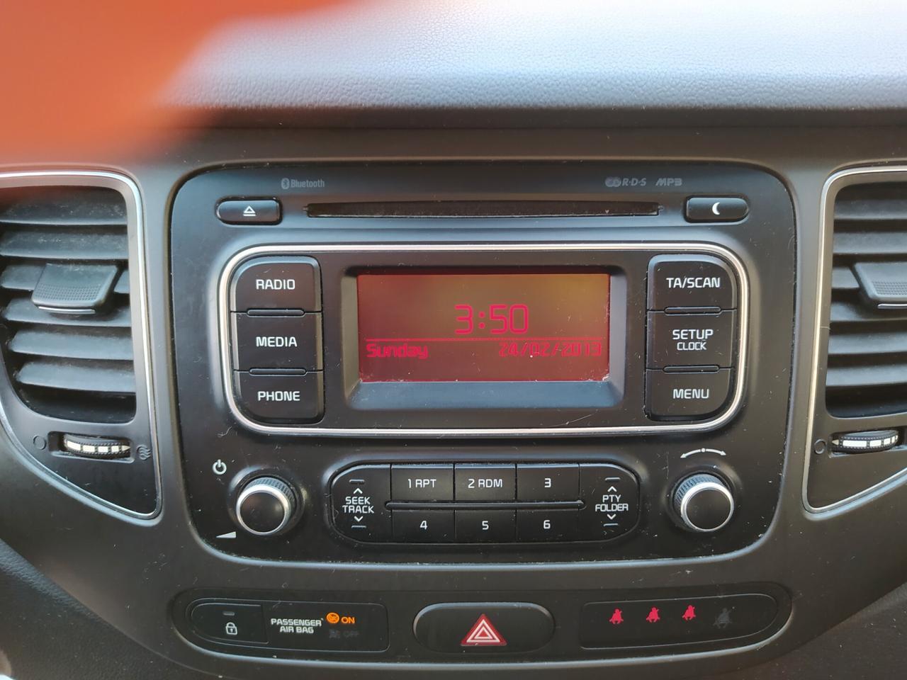 Kia Carens 1.6 GDI Cool