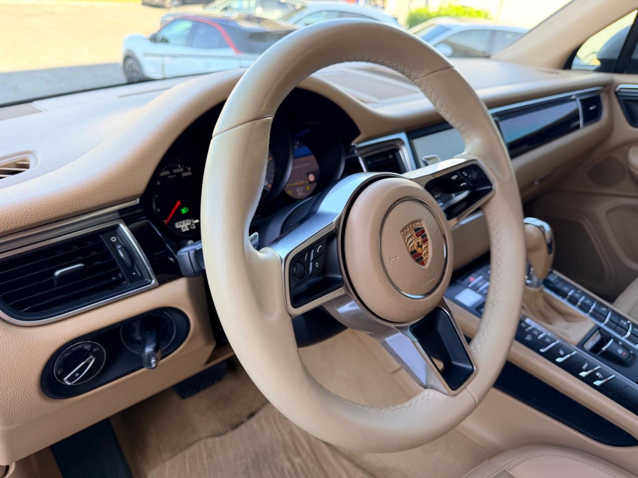 Porsche Macan 3.0 S Diesel white edition pari al nuovo