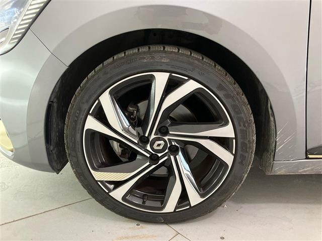 RENAULT Clio 1.6 E-Tech full hybrid E-Tech Engineered 145cv aut