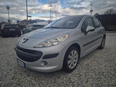 Peugeot 207 1.4 8V 75CV 5p. ONE Line