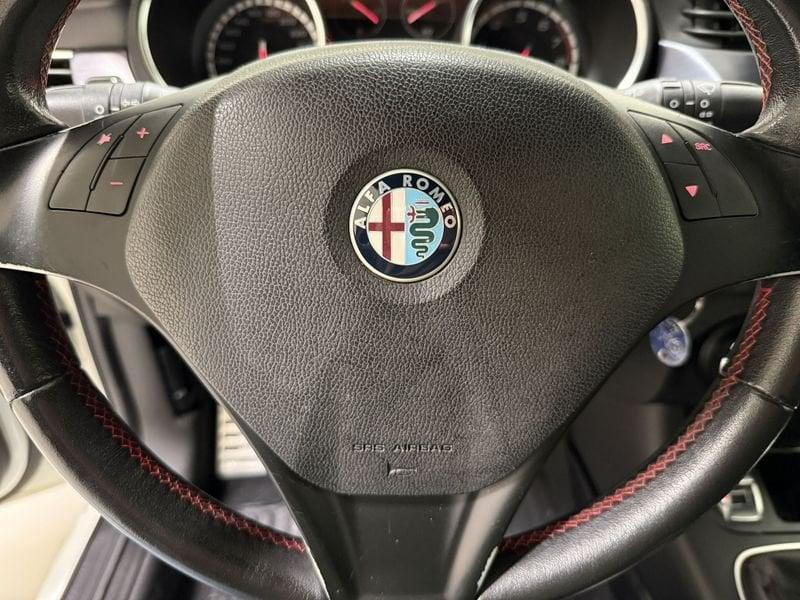 Alfa Romeo Giulietta Giulietta 1750 TBi Quadrifoglio Verde