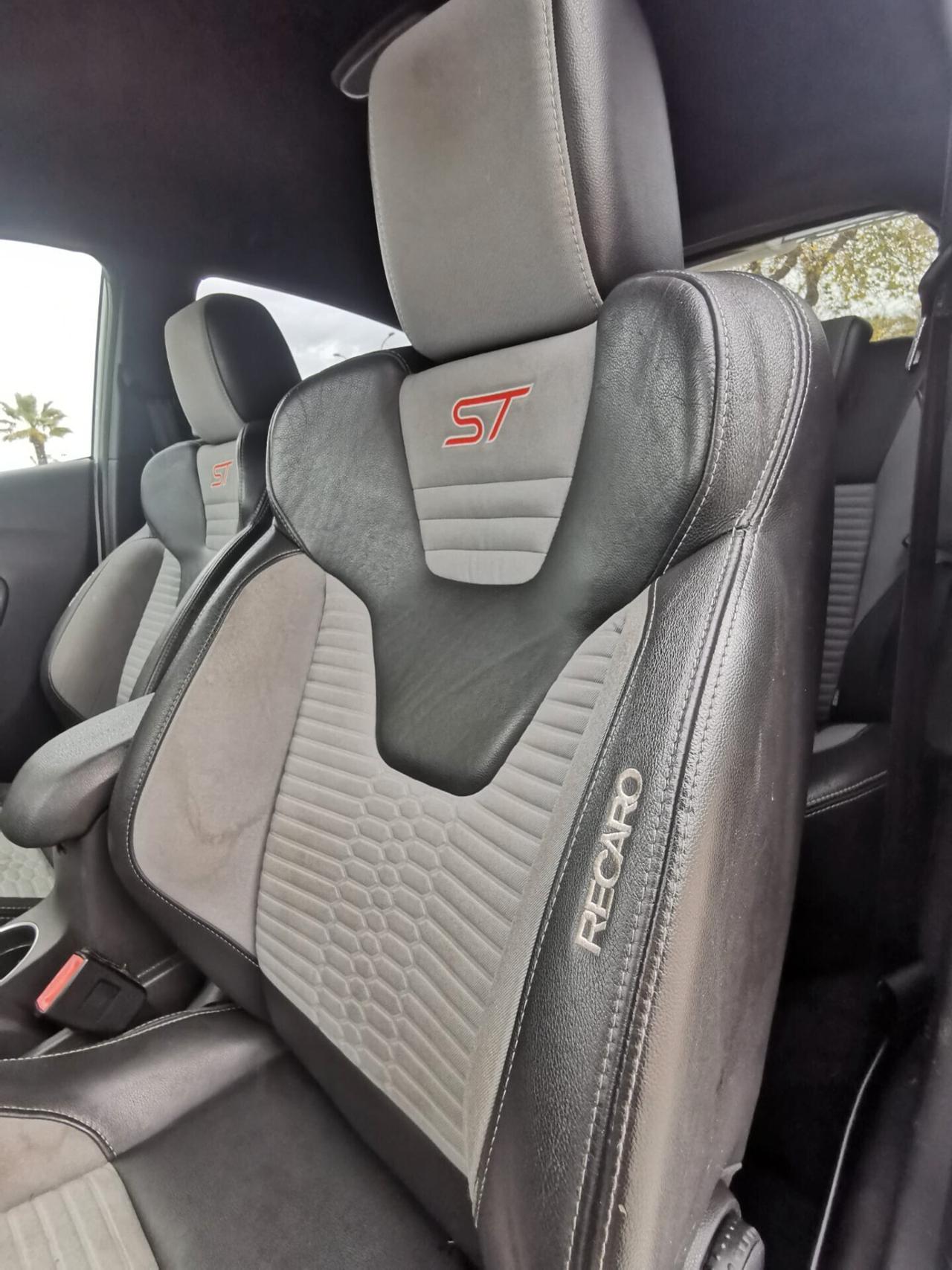 Ford Fiesta 1.6 182CV 3 porte ST - 2015