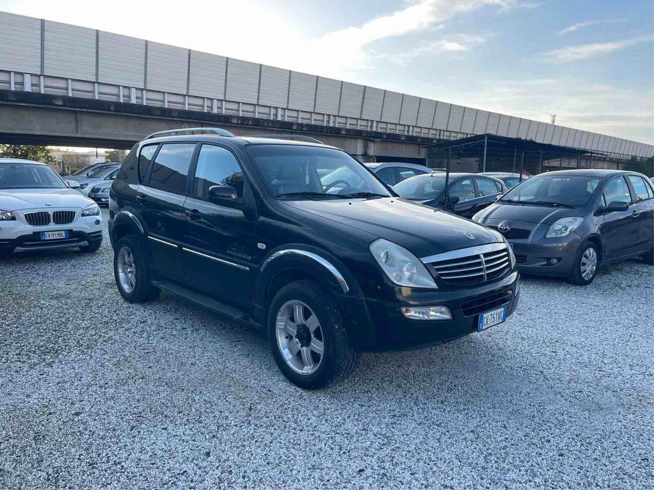 SSANGYONG REXTON - DELUXE - AUTOMATICA