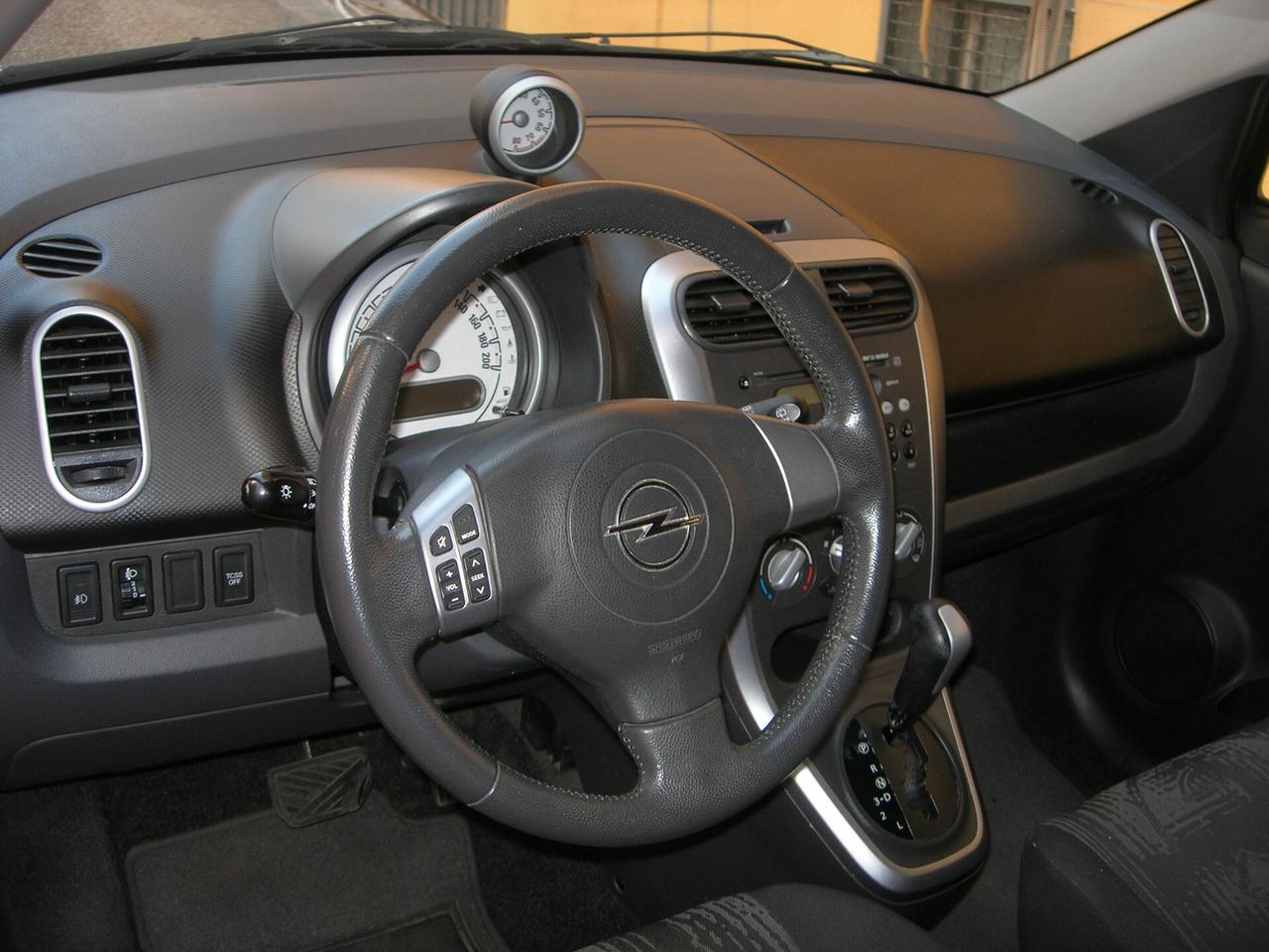 Opel Agila 1.2 16V 94CV Start&Stop Enjoy Cambio automatico