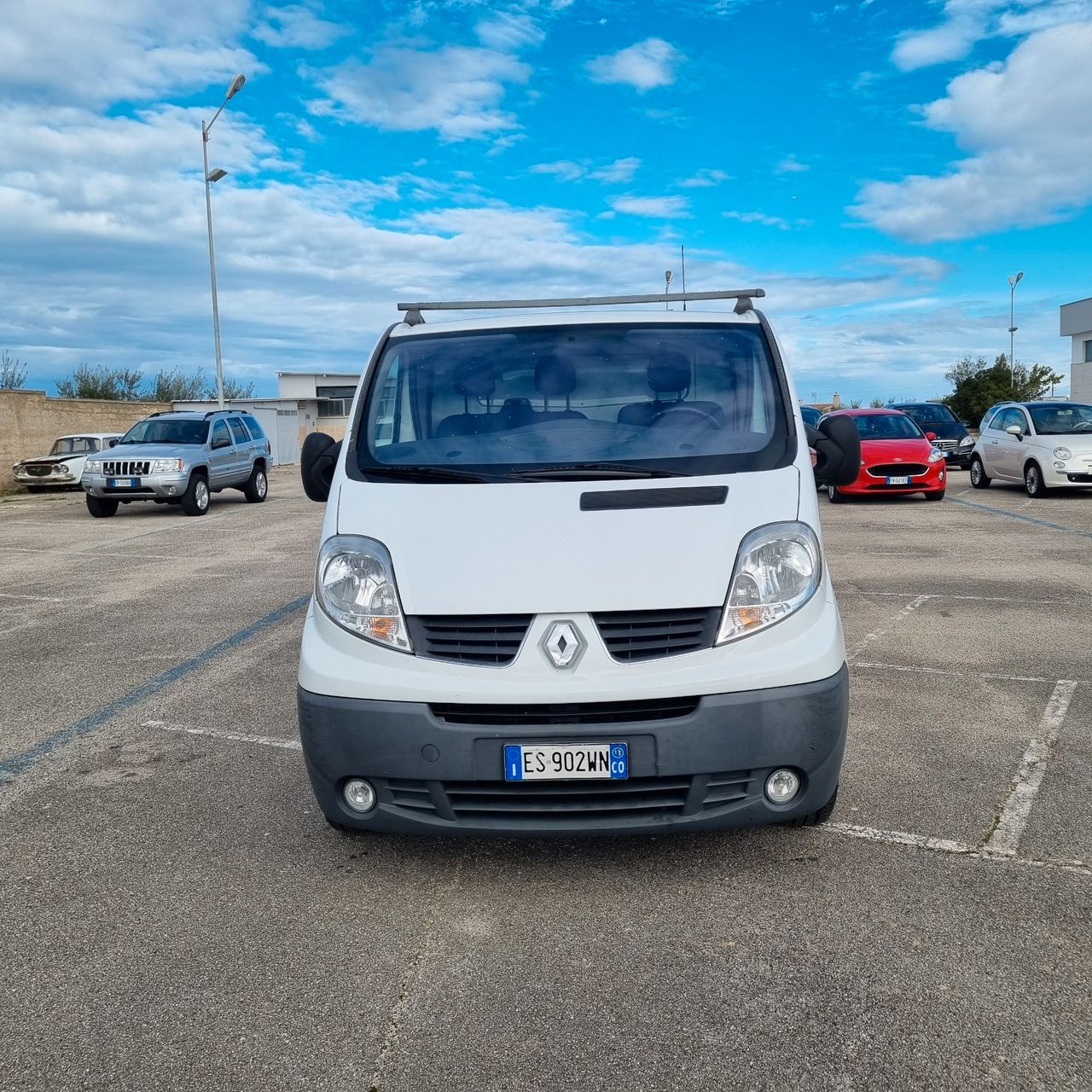 Renault Trafic T27 2.0 DCI 3 POSTI