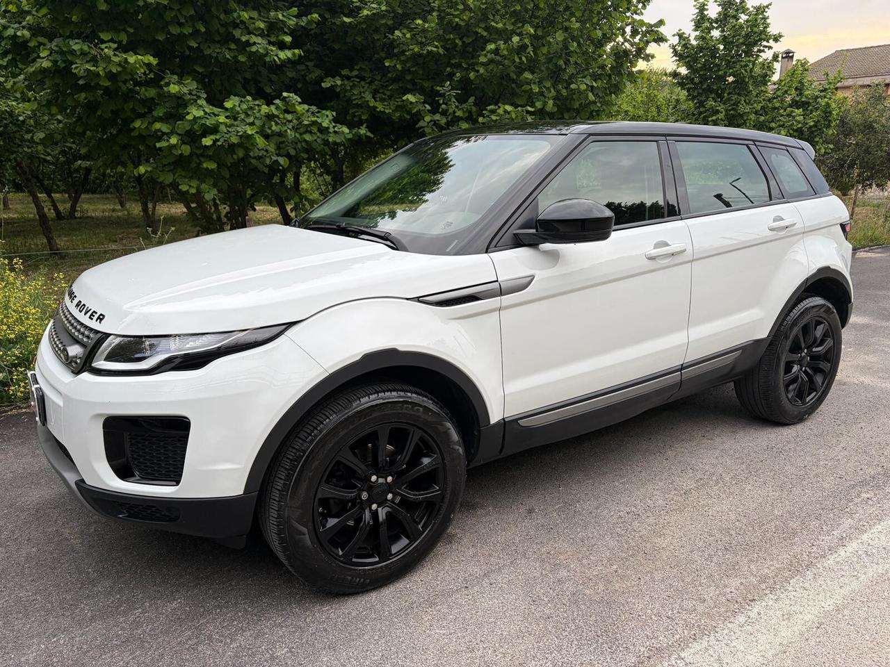 Land Rover Range Evoque RR 2.0 TD4 150CV Gancio Traino Business Edition SE