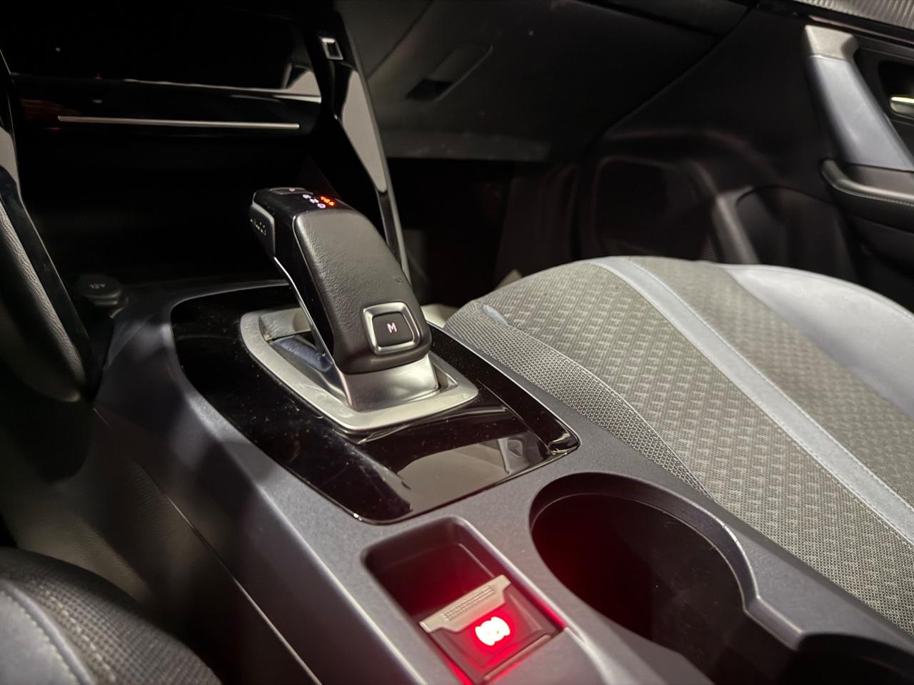 Peugeot 2008 BlueHDi130cv EAT8 Allure+F1/VIRTUAL2022